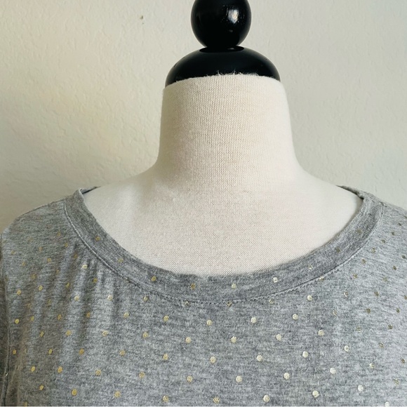 LOFT Heather Gray Gold Polka Dot Tee - Picture 2 of 8